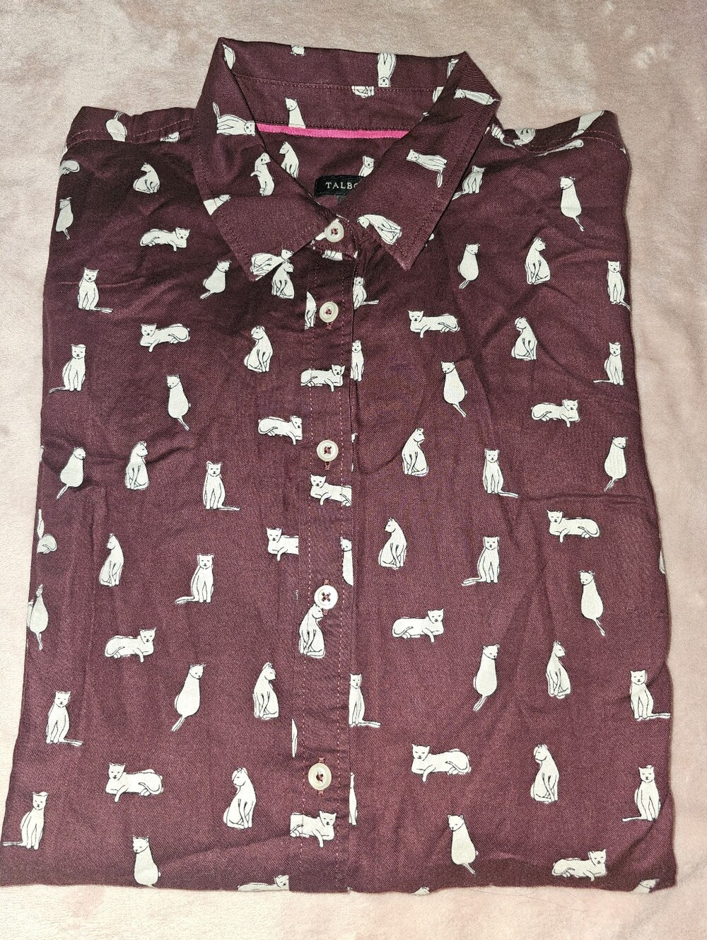 Talbots Womens Long Sleeve Burgundy Cat Cotton Button Down Shirt Sz M Novelty - Picture 4 of 4